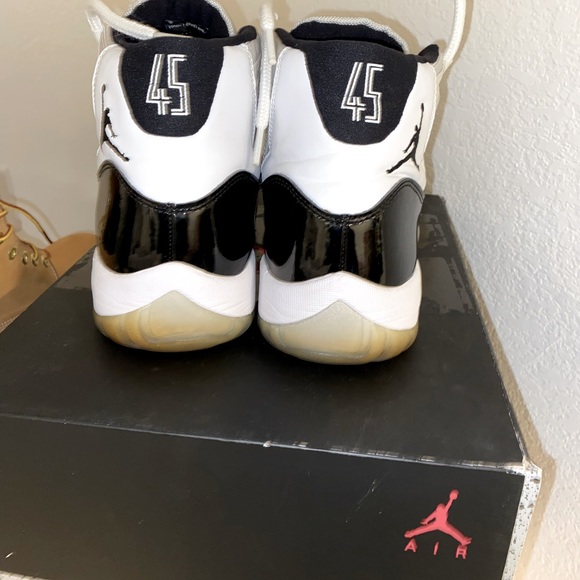 Concord 11s🔥🔥 8-10 condition all offers are accepted no og box - Picture 5 of 6